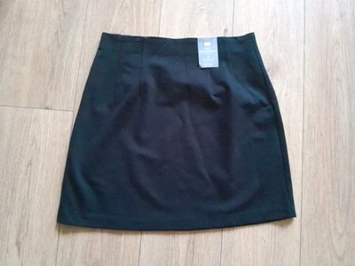 BNWT SIZE 12 F&F BLACK PULL ON THE MINI SKIRT - Image 1 of 4