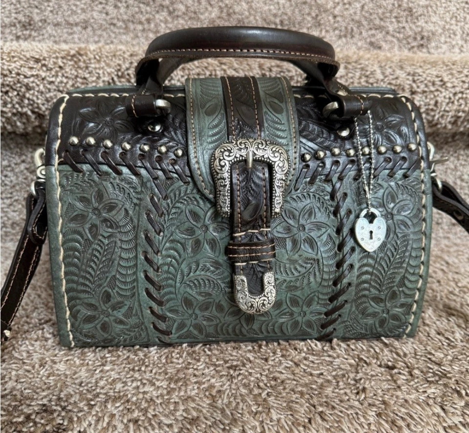 Bolso de mano American West de cuero negro y verde floral con detalles plateados nuevo sin etiquetas Foto 1 de 4