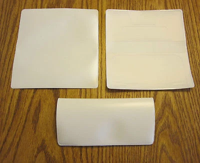 1 NEW WHITE VINYL CHECKBOOK COVER WITH DUPLICATE FLAP CHECK BOOK COVERS  - Imagem 1 de 4