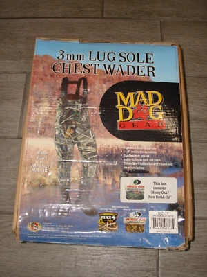 Ducks Unlimited Mad Dog Gear 3.5mm Neoprene LUG SOLE Chest Waders Size 7 EUC! - Image 1 of 4
