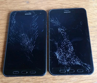 2x Samsung Galaxy Tab Active2 WiFi SM-T395, 16 GB /mit Displayschaden, ohne Akku - Bild 1 von 4