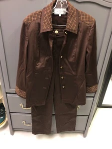 St. John Sport By Marie Gray Womens Pant Suit Brown Jacket Sz S Pants Sz 6 - Picture 1 of 10