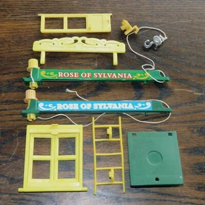 Sylvanian Families Spare parts - Mostly from the Canal Boat / Narrow Boat - Picture 1 of 4