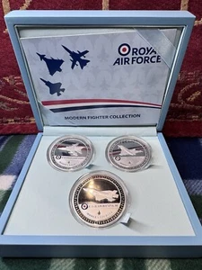 RAF CAPSILATED SILVER PLATED 3 COIN MEMORABILIA V CLASS BOMBER PLANE BOXED SET - Picture 1 of 6