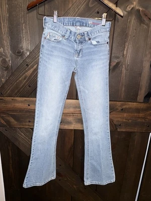 Pantalones de mezclilla acampanados Y2K de colección Abercrombie Fitch niñas 12 Mackenzie tiro bajo acampanados Foto 1 de 4