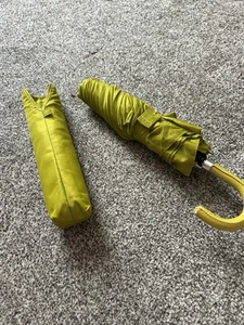 MARKS And SPENCER HANDLE UMBRELLA, LIME GREEN, NEW?? - Picture 1 of 8