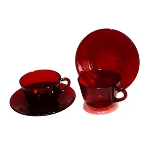 2 Royal Ruby Cups Saucers Vitage Anchor Hocking Vintage Discontinued Red Glass - Picture 1 of 7