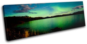 Northern Lights Night View Space SINGLE CANVAS WALL ART Picture Print VA - Picture 1 of 1