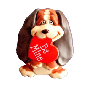Hallmark PIN Valentines Vintage DOG Basset Hound HEART SEBASTIAN Be Mine 1986 - Picture 1 of 2