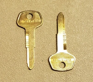 Lot of 2 Toyota Curtis Key Blank TR29  TR-29 - Bild 1 von 5