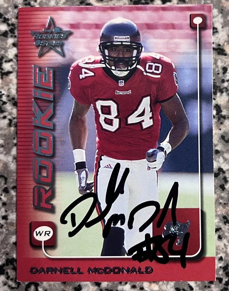 1999 Leaf Rookies & Stars Darnell McDonald Auto Rookie Card Signed IP RC Bucs - Image 1 of 1