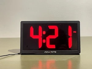 AcuRite Dementia Clock Large Number 75099M 10in LED Visually Impaired Elderly - Picture 1 of 7