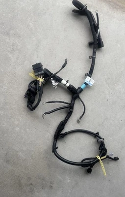 Arnés de cableado del motor Ford Taurus y Lincoln MKT 2013 3,5 L V6 OEM DA8T-14B060 Foto 1 de 2