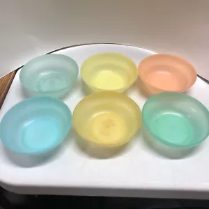 Tupperware 6 Mini Cereal Berry Snack 4Oz Bowls #154 Vtg Set Pastels No Lids - Picture 1 of 13