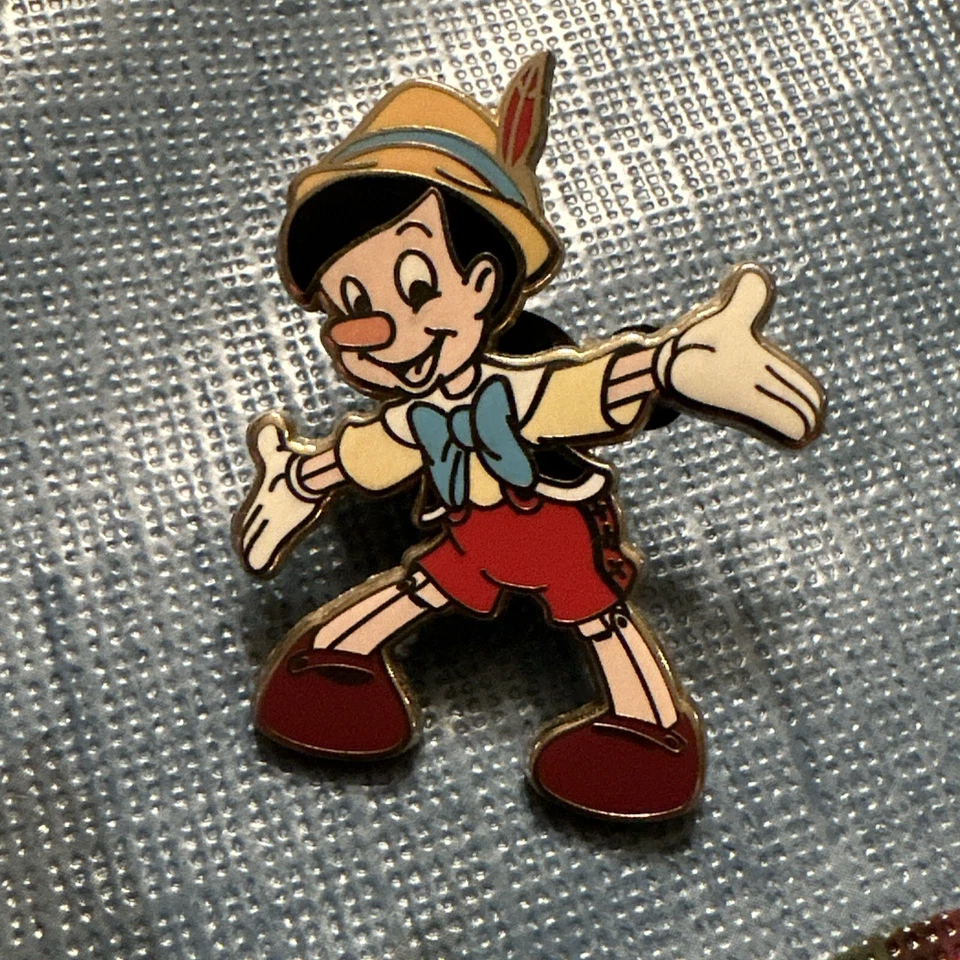 Walt Disney Parks Trading Pins Pinocchio (Arms Spread) Character Pin 2002 WDW - Image 1 of 1