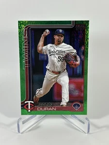2025 Topps Series 2 Jhoan Duran #687 Green Shimmer Foil /99 - Picture 1 of 2