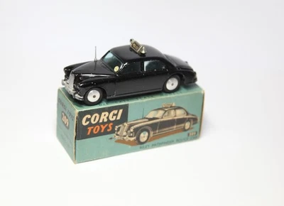 Corgi 209 Riley Pathfinder Police Car In Original Box - Excellent Vintage Model - Image 1 of 4