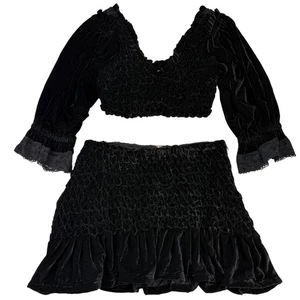 NWT FREE PEOPLE Two Piece Velvet Smocked Skirt And Ruffle Puff Sleeve Top SMALL - Picture 1 of 9