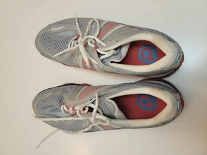 Men's Brooks Grey and Red Running Tennis Shoes Sneakers Size 11.5 - Picture 1 of 3