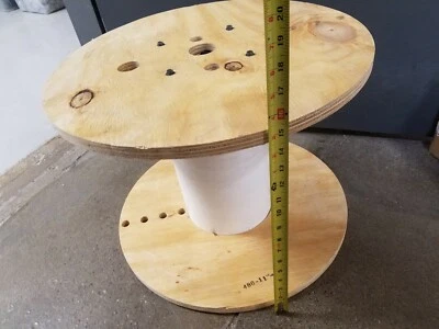 20 3/4" X 15 1/8  wood cable reel wooden wire spool holds 500 feet 2/0 3/0 table - Image 1 of 3