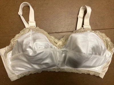 Vintage Nursing Bullet Bra 38GGG Ivory Colesce Couture Lingerie 1970s/80s PINUP - Image 1 of 4