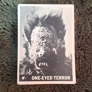 LOST IN SPACE #48 Topps 1966 card - U.S.A. vintage tv sci-fi ONE-EYED TERROR - Picture 1 of 2
