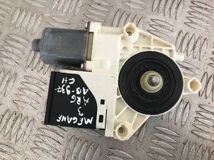 Moteur de lève Vitre Arrière Gauche BROSE - RENAULT Megane III - Réf :827310002R - Imagen 1 de 2
