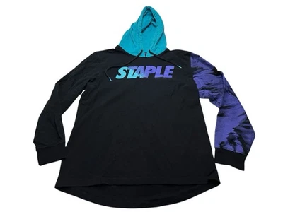 Camisa con capucha de manga larga con gancho izquierdo de paloma grapa para hombre talla grande negra Foto 1 de 4