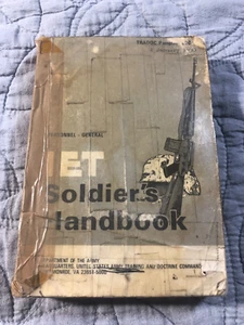 1992 Vintage USGI IET Soldiers Handbook - Imagen 1 de 7