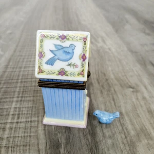 Porzellan klappbare Schmuckschachtel blaues Vogelhaus mittenwestlich von Cannon Falls - Bild 1 von 8