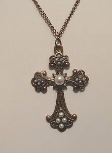Necklace Rose Gold Cross with Pearls