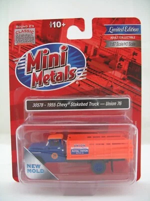 Mini Metals HO Model 30578: 1955 Chevy Stakebed Truck, Union 76 - Image 1 of 4