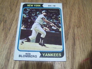RON BLOMBERG  1974 TOPPS  BASEBALL CARD # 117 - Picture 1 of 1