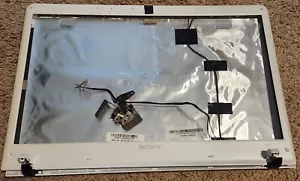 Genuine Sony Vaio VPC-EH15FX LCD BACK COVER / REAR LID / Bezel / Hinges - Picture 1 of 1