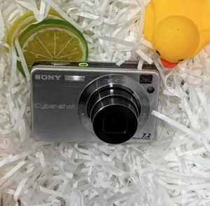 Sony Cyber-shot DSC-W120 7.2MP 4x Optical Zoom Digital Camera Silver English - Picture 1 of 8