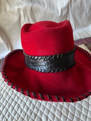 Eric Javits red felted western hat black embossed and edge stitching - Image 1 of 4