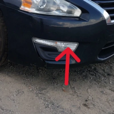 Nissan Altima Sedan, 2013, 2014, 2015, Right Passenger, Turn, Park, Signal Lamp - Image 1 of 4