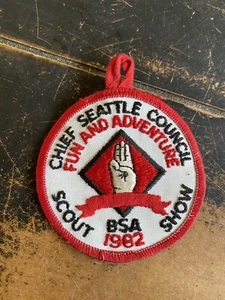 Parche/insignia de los Boy Scouts BSA: Chief Seattle Council Scout Show (1982) - Imagen 1 de 1