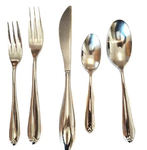 Nick Munro für Bugatti Venezia 5-teiliges Gedeck 18/10 Edelstahl - Bild 1 von 2