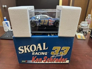 1999 Revell Skoal Racing Ken Schrader #33 1/24 Dicast Car - 1 of 1,002 - RARE - Picture 1 of 1