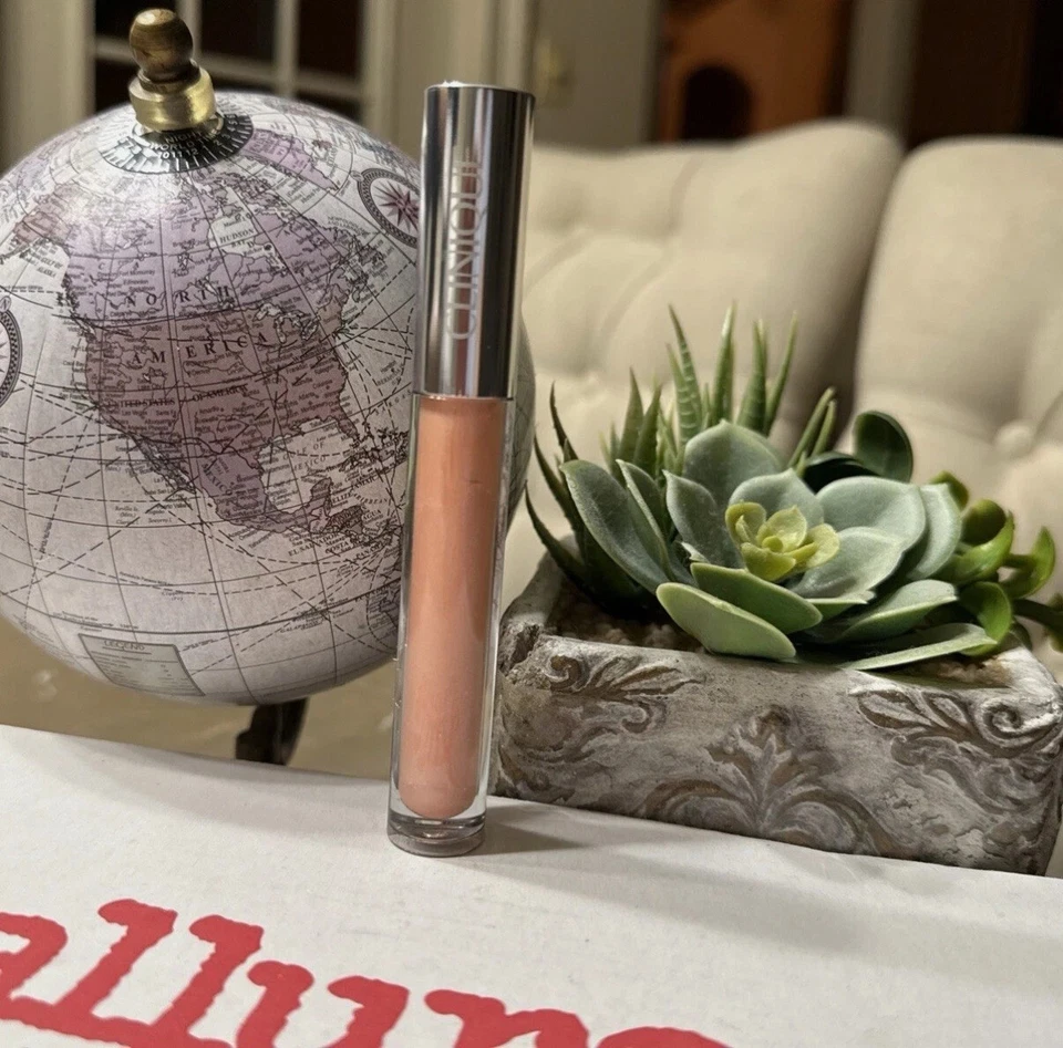 Clinique Pop Plush Creamy Lip Gloss 07 Airkiss Full Size Unboxed - Image 1 of 1