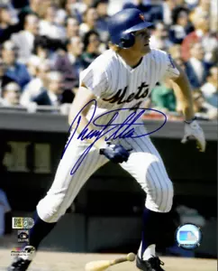 Rusty Staub Signed Mets 8x10 Photo (AIV COA) - Picture 1 of 1