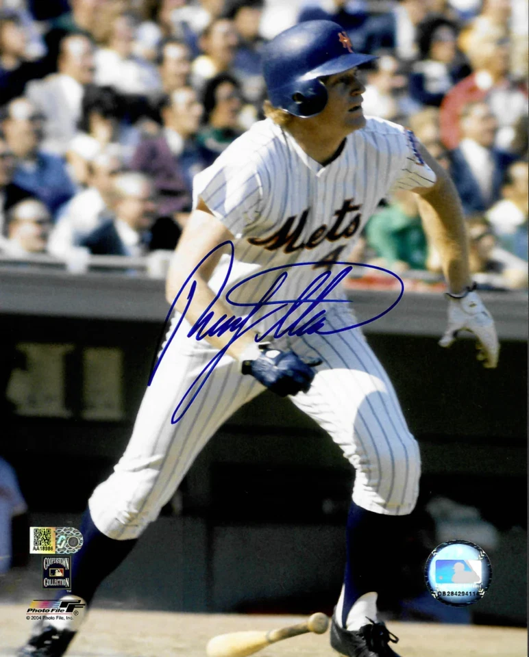 Rusty Staub Signed Mets 8x10 Photo (AIV COA) - Image 1 of 1