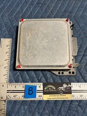 Módulo de unidad de control del motor Porsche 944 1983-1985 computadora ECU OEM #2569EM Foto 1 de 4