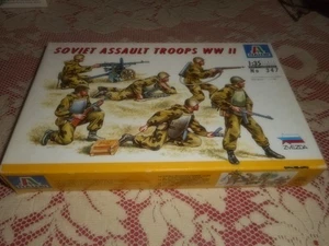 ITALERI ZVZDA 347, 1/35 SOVIET ASSAULT TROOPS WWII FIGURES PLASTIC MODEL KIT - Picture 1 of 4