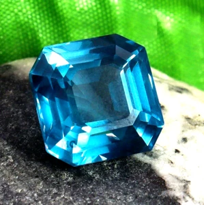 Natürlicher unbehandelter blauer Spinell 14 mm quadratischer Schliff zertifiz... - Bild 1 von 5