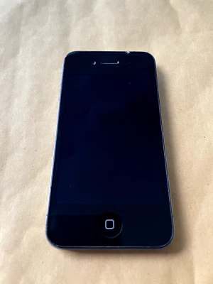 iPhone 4 Model A1332 for parts Activation Loop - Image 1 of 4