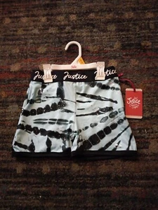 Girls CUTE Justice Fashion Active Shorts Size LG (12-14) BRAND NEW W TAGS - Picture 1 of 2