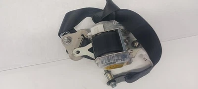 '14-'18 SUBARU FORESTER Front driver Seat Belt retractor black OEM  - Imagem 1 de 4