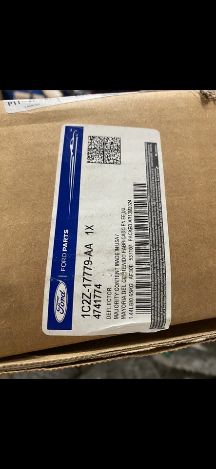 Retentor de enchimento de barra frontal para E350 Van E150 E250 E450 E550 Econoline - Imagem 1 de 1